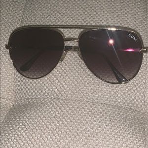 Quay x Desi Perkins High Key 62mm Aviator